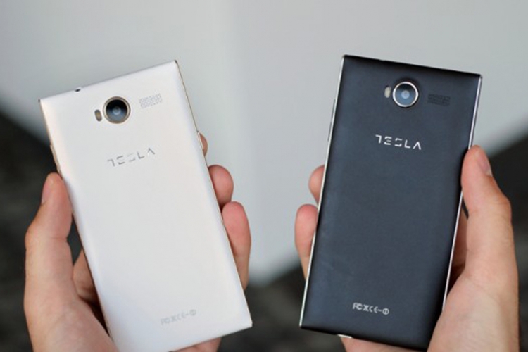Evo kako izgleda i koliko košta Tesla telefon (FOTO VIDEO)