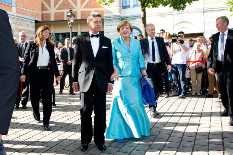 Merkelova na otvaranju Vagnerovog ljetnog muzičkog festivala