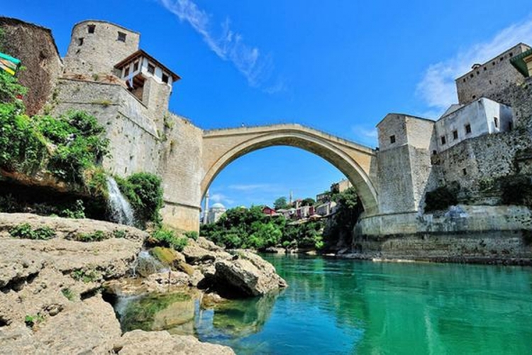 Zašto mostarski Hrvati ne skaču sa Starog mosta?