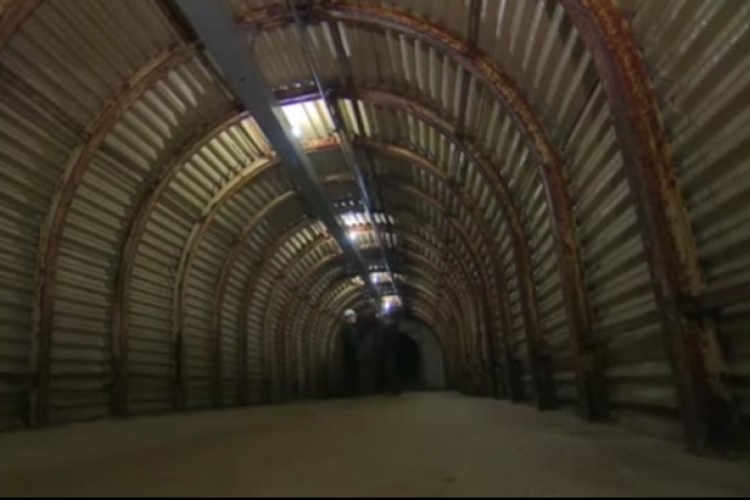 Čerčilovi tajni podzemni tuneli za odbranu od nacista (VIDEO)