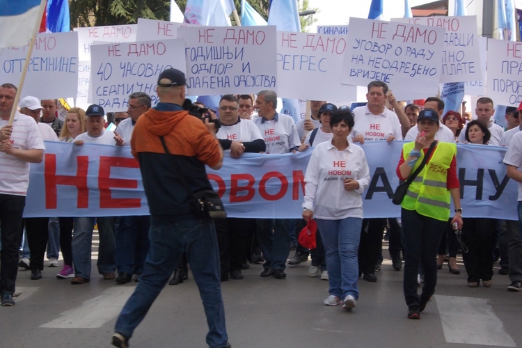 Sindikalci najavljuju proteste, Vlada RS najavila novi Zakon o radu  