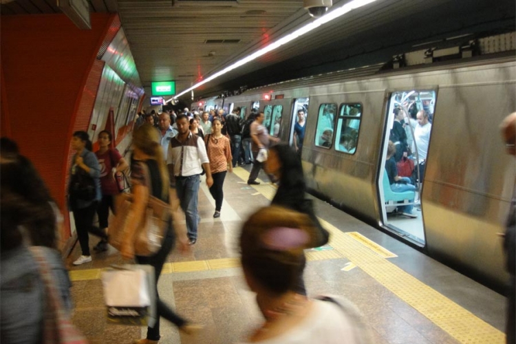 Berlin upozorio na moguće napade na metro u Istanbulu