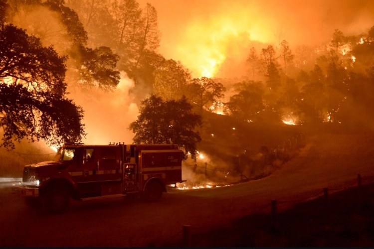 Požar u Kaliforniji se i dalje širi