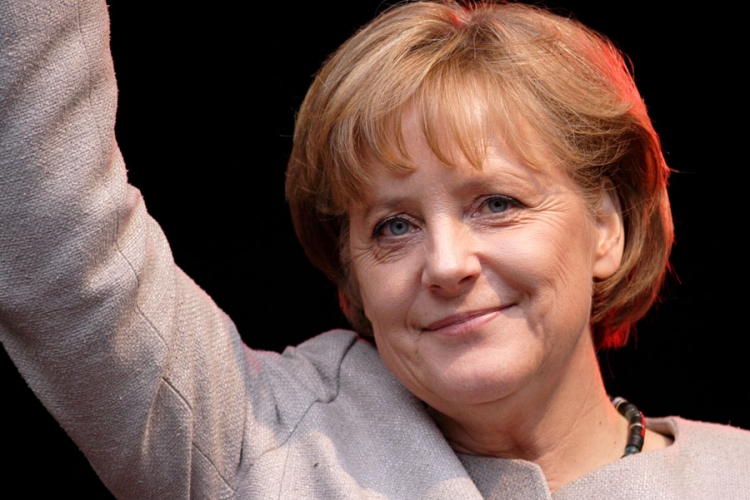 Bez rivala u zemlji, Merkelova na vlasti do 2021. godine