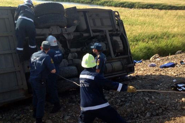 Rusija: Sudar dva autobusa, 16 osoba poginulo