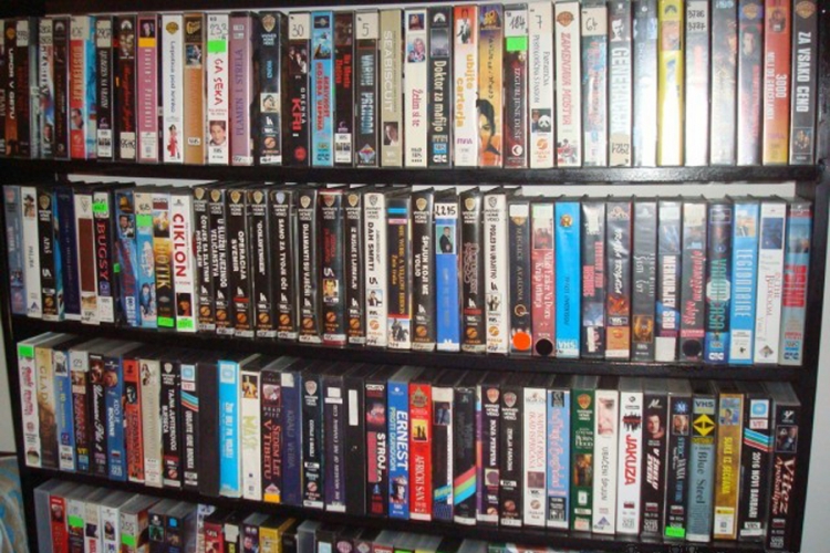 Kako da sadržaj s VHS kasete prebacite na računar (VIDEO)