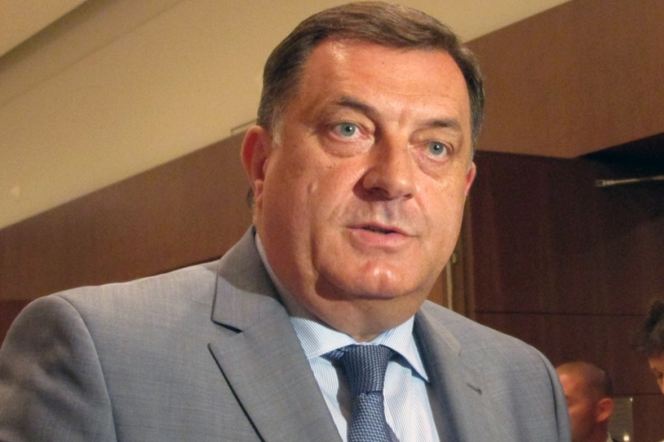 Dodik: SNSD spreman da uđe u vlast na nivou BiH