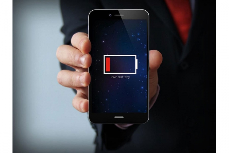 Može li pretjerano punjenje uređaja naštetiti bateriji?