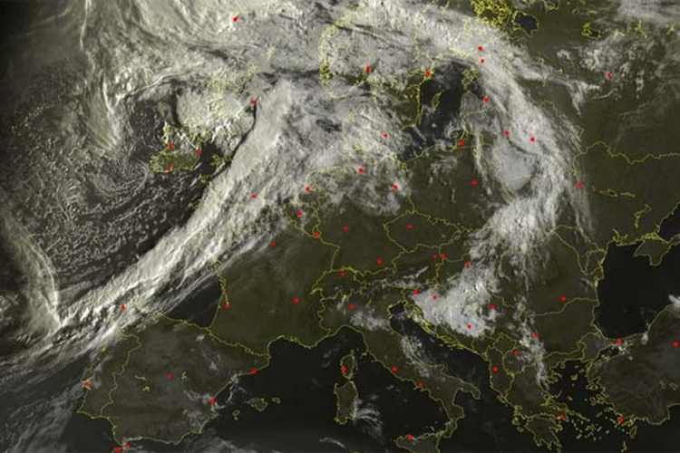 Satelitski snimci upozoravaju: Idućih 10 dana neočekivano vrijeme nad Balkanom?