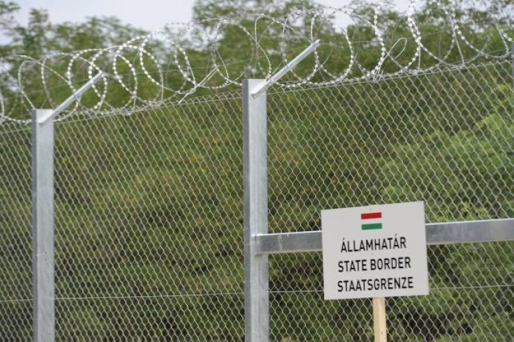 Mađarska završila prvu fazu izgradnja ograde