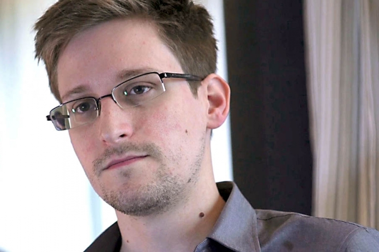 Snowden: Ponudio sam da se vratim u SAD u odem u zatvor