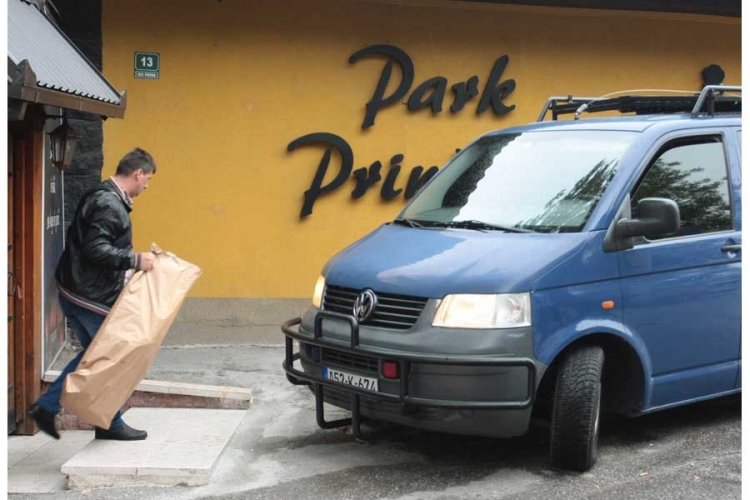 U Sarajevu uhapšeno 16 osoba, među njima i Alen Čengić, vlasnik restorana Park prinčeva (FOTO,VIDEO)