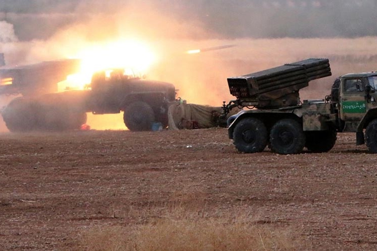 Vojska Sirije krenula u veliku ofanzivu protiv ISIS-a (FOTO, VIDEO)