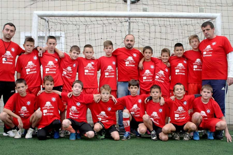 Dječaci iz FK Rekreativo idu na megdan čuvenoj Barseloni