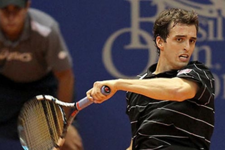 Senzacija u Šangaju: Španski teniser 70. sa ATP listi izbacio Federera