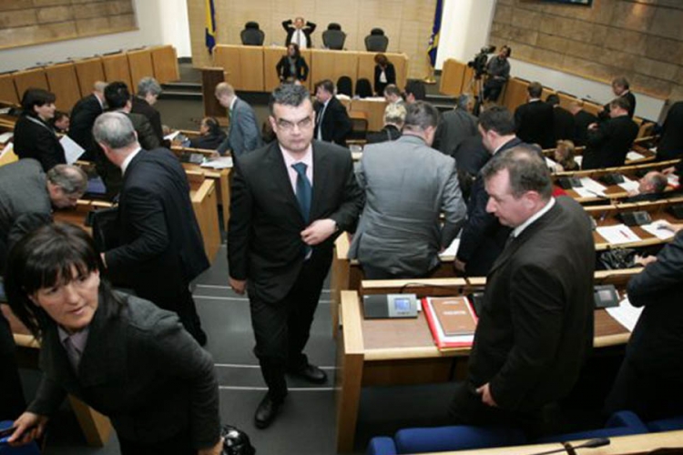 Karajbić: Predložene izmjene Zakona o pomilovanju štite kriminalce