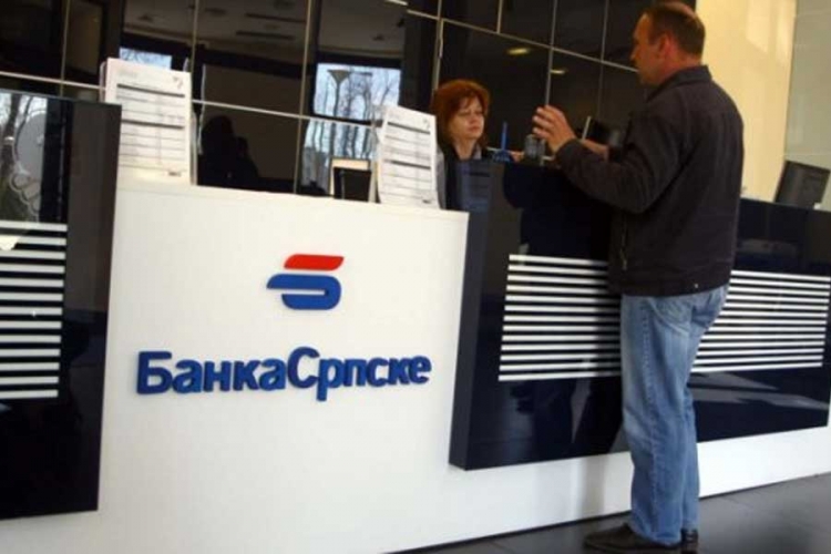 Klijenti Banke Srpske da promijene banku radi isplate penzija