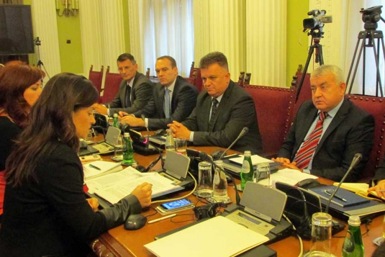 Počela zajednička sjednica odbora za bezbjednost RS i Srbije
