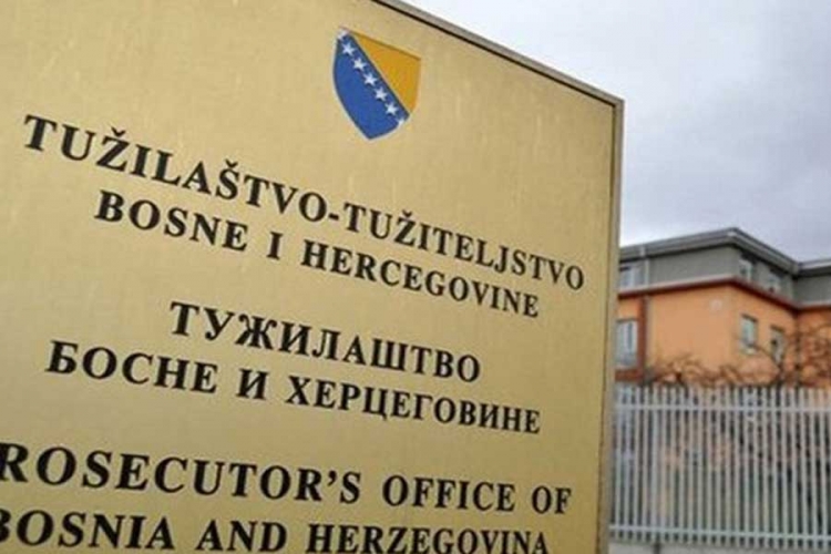 Optužnica za ratni zločin protiv Sefera Derviševića