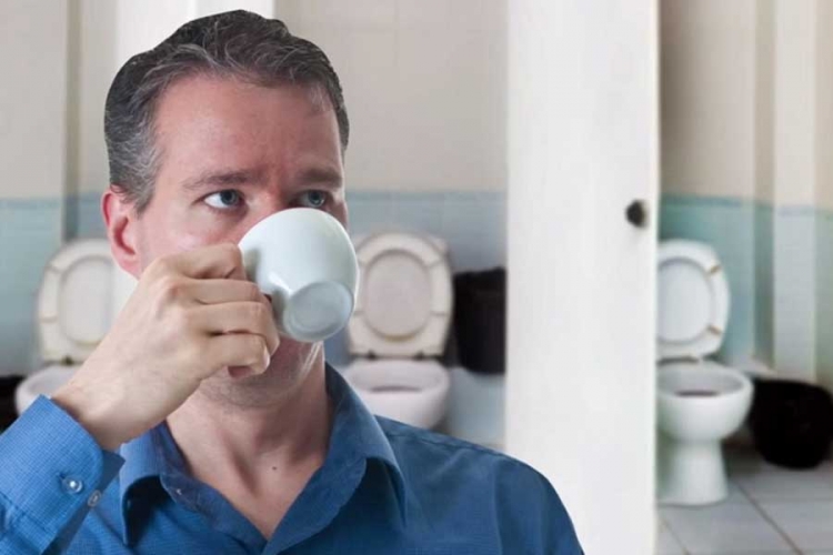 Zašto nas šoljica kafe tjera u WC? (VIDEO)