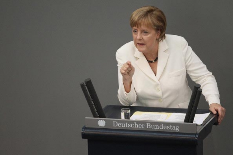  Merkel u Bundestagu o Siriji, Britaniji i sankcijama Rusiji