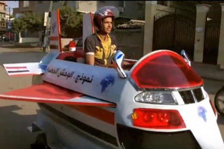 Egipatski "leteći automobil" postao predmet sprdnje (VIDEO)