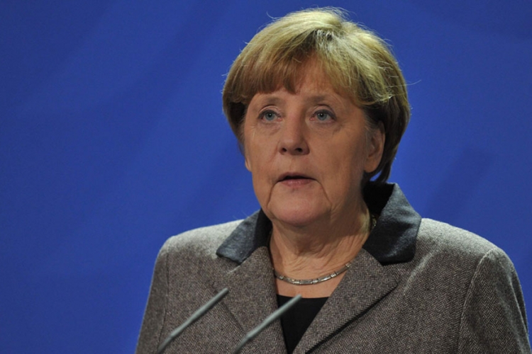 Merkel: Meta terorista - slobodan život u slobodnim društvima 