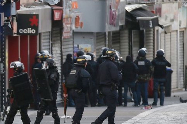 Pariz: Identifikovan napadač ubijen u Sen Deniju