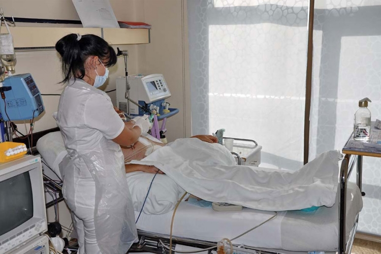 Sarajevo: 17 osoba hospitalizovano zbog svinjske gripe, pacijent iz Zenice životno ugrožen