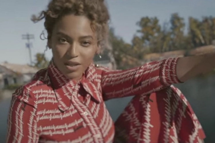 Novom pjesmom Beyonce povećala prodaju lanca morske hrane za 33 posto