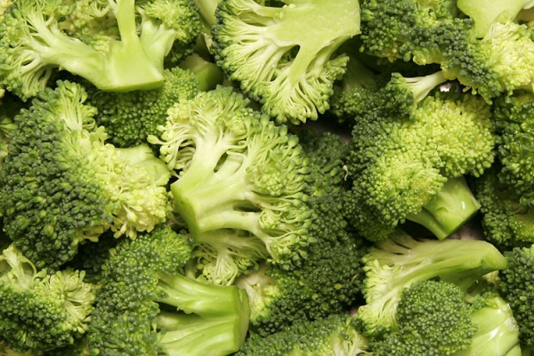 Svjež brokoli najbogatiji vitaminima