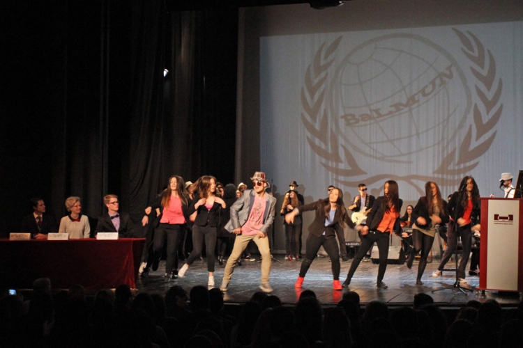 "Balmun" konferencija u Banjaluci: Učenici simulirali rad UN-a