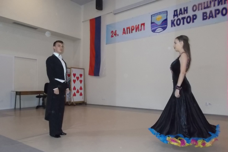 "Veče za ples" humanitarnog karaktera u Kotor Varošu