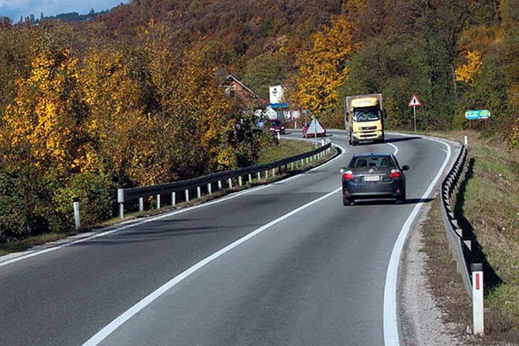 Privremena obustava saobraćaja na pravcu Kola-Stričići