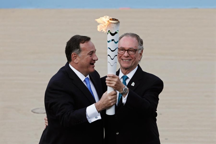 U susret OI u Riju: Olimpijski plamen u rukama Brazilaca