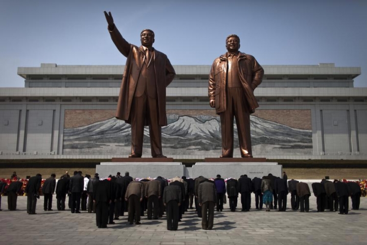 U Sjevernoj Koreji privremeno zabranili svadbe i sahrane