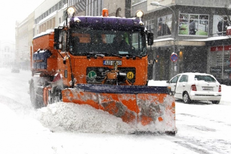 Izvještaj o radu zimske službe: Kazne zbog lošeg čišćenja snijega