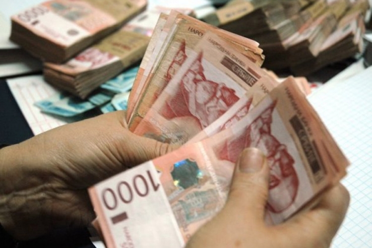 EU preporučuje Srbiji da podstiče korišćenje dinara, a ne evra