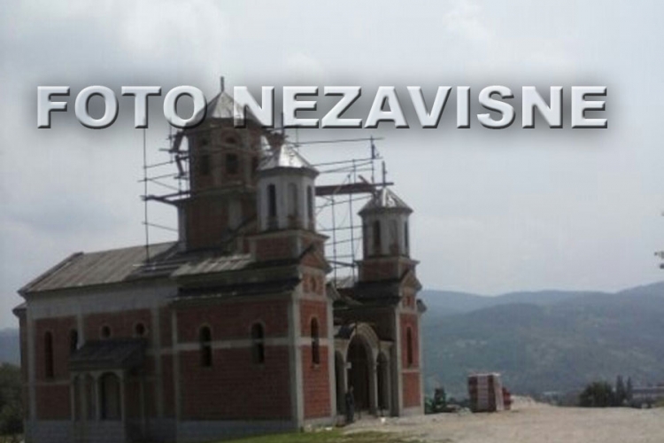 Banjaluka: Muškarac se objesio na ulazu u crkvu