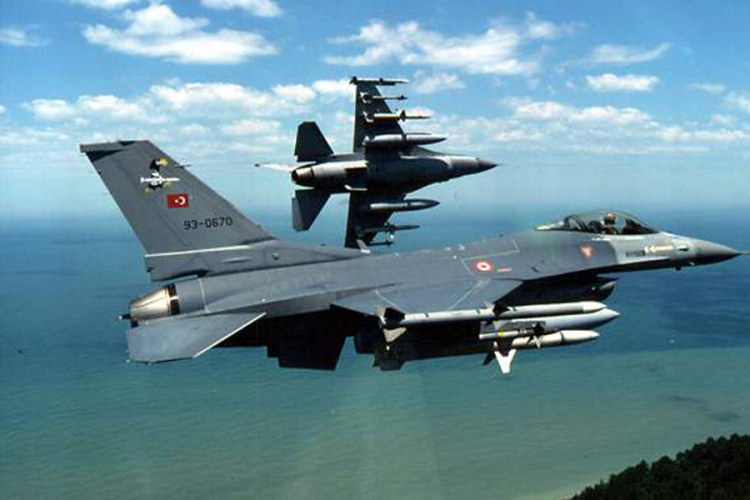 Turski lovci F-16 uzletjeli zbog brodova u grčkim vodama