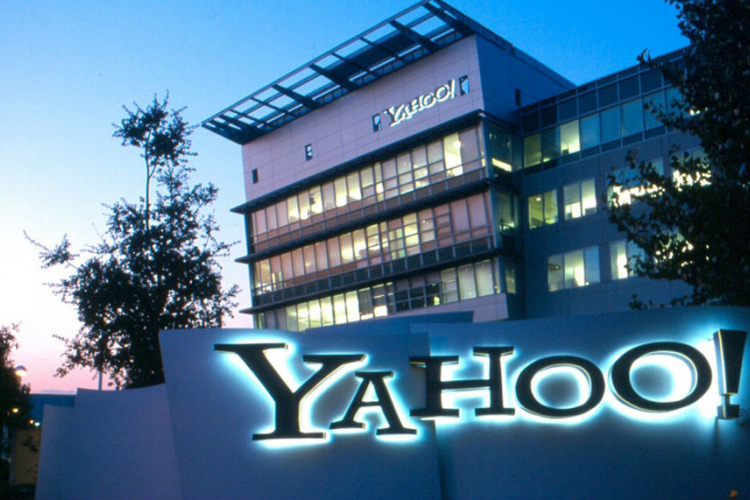 „Yahoo “ prodan za pet milijardi dolara
