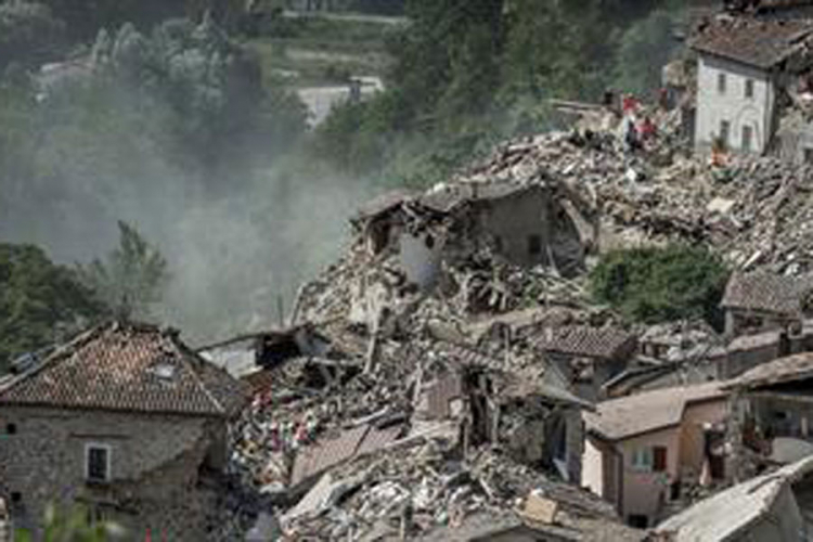 Novi snažan zemljotres pogodio italijanski gradić Amatriče