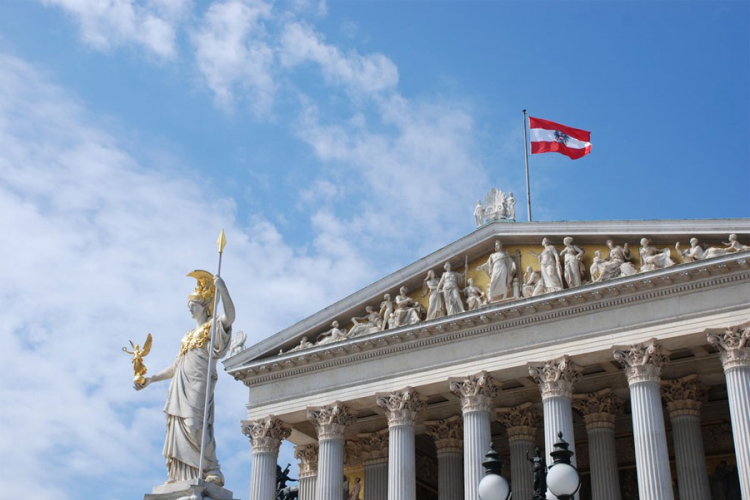 Austrijanci žele "ukloniti" strance sa tržišta rada