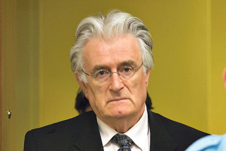 Karadžić dao prvi intervju poslije presude: Žao mi je što sam kočio Vojsku RS
