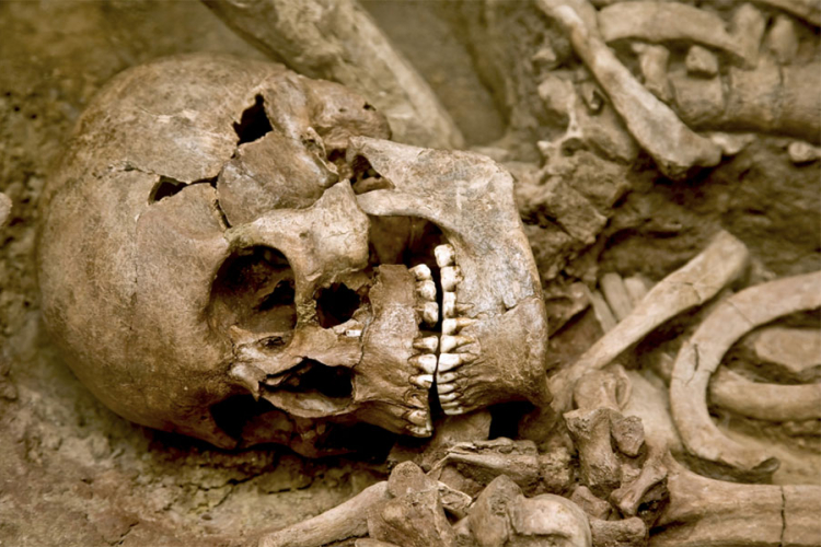 U moru pronađen ljudski skelet star 2.000 godina