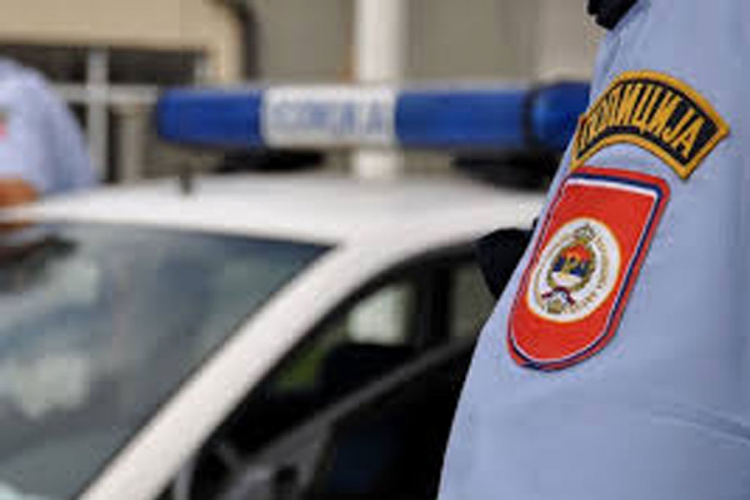 Lažni zamjenik komandira Policijske stanice Laktaši prijetio vozaču pištoljem