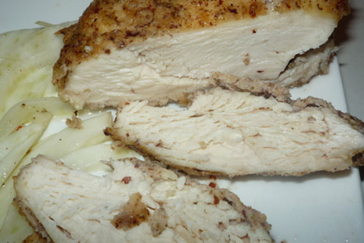 Pečena piletina u korici od badema
