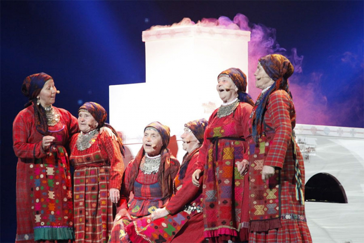 Buranovske babuške pjevaju himnu Mundijala u Rusiji (VIDEO)