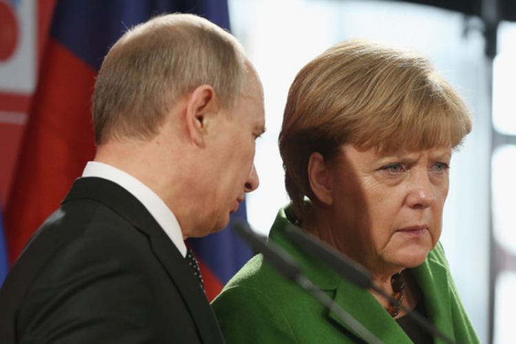 Putin i Merkelova razgovarali o Donbasu