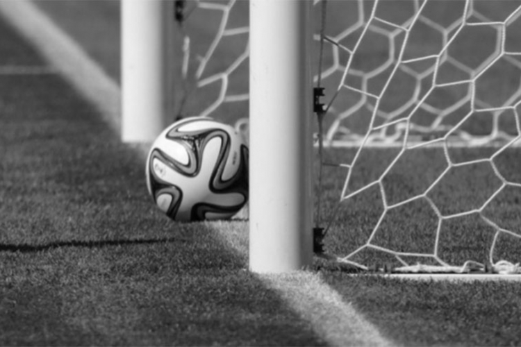 Tuzla: Fudbaler preminuo tokom utakmice